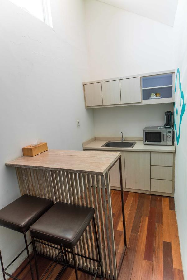 Nau Here Hostel Kuta Lombok Kültér fotó
