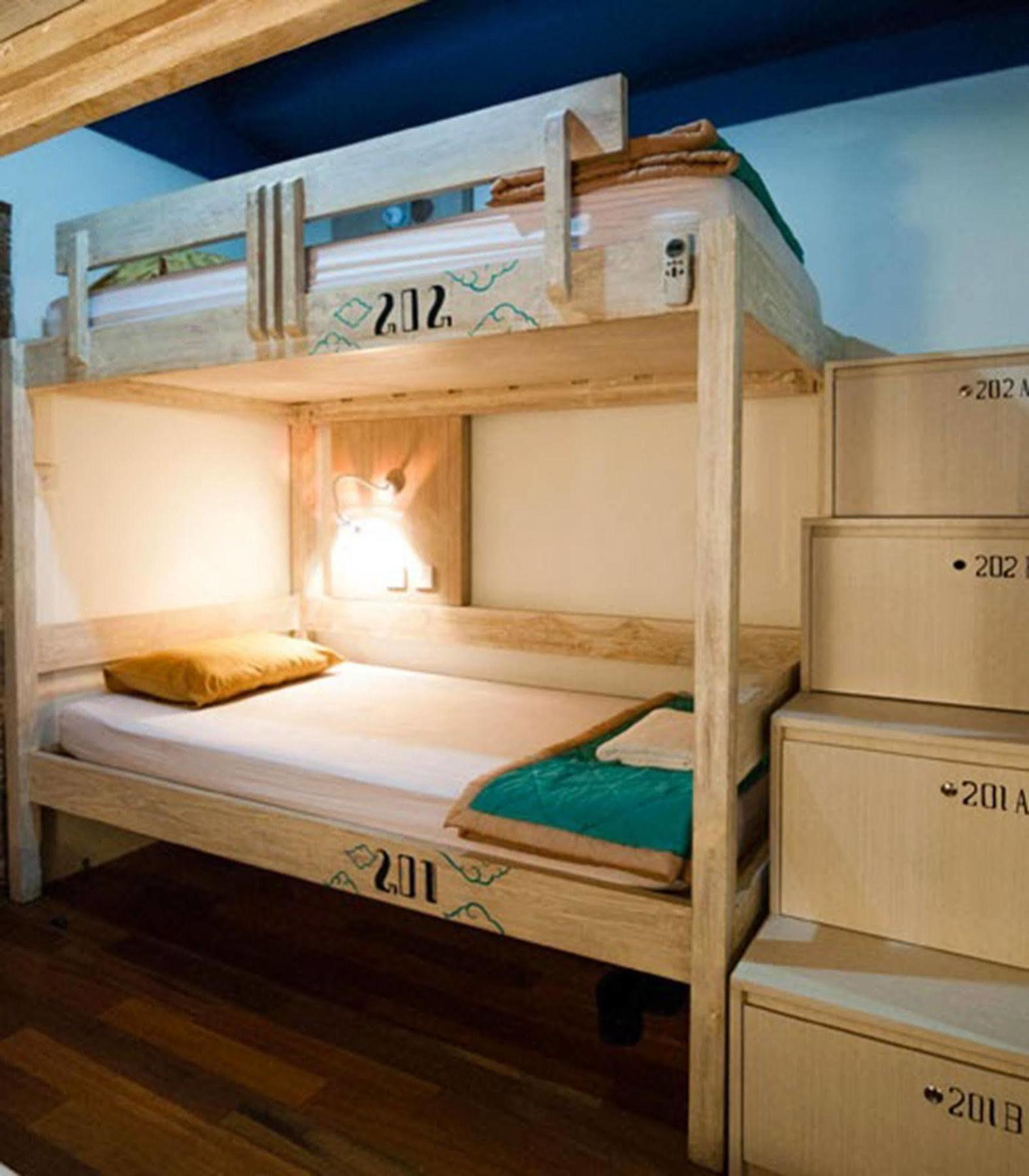Nau Here Hostel Kuta Lombok Kültér fotó